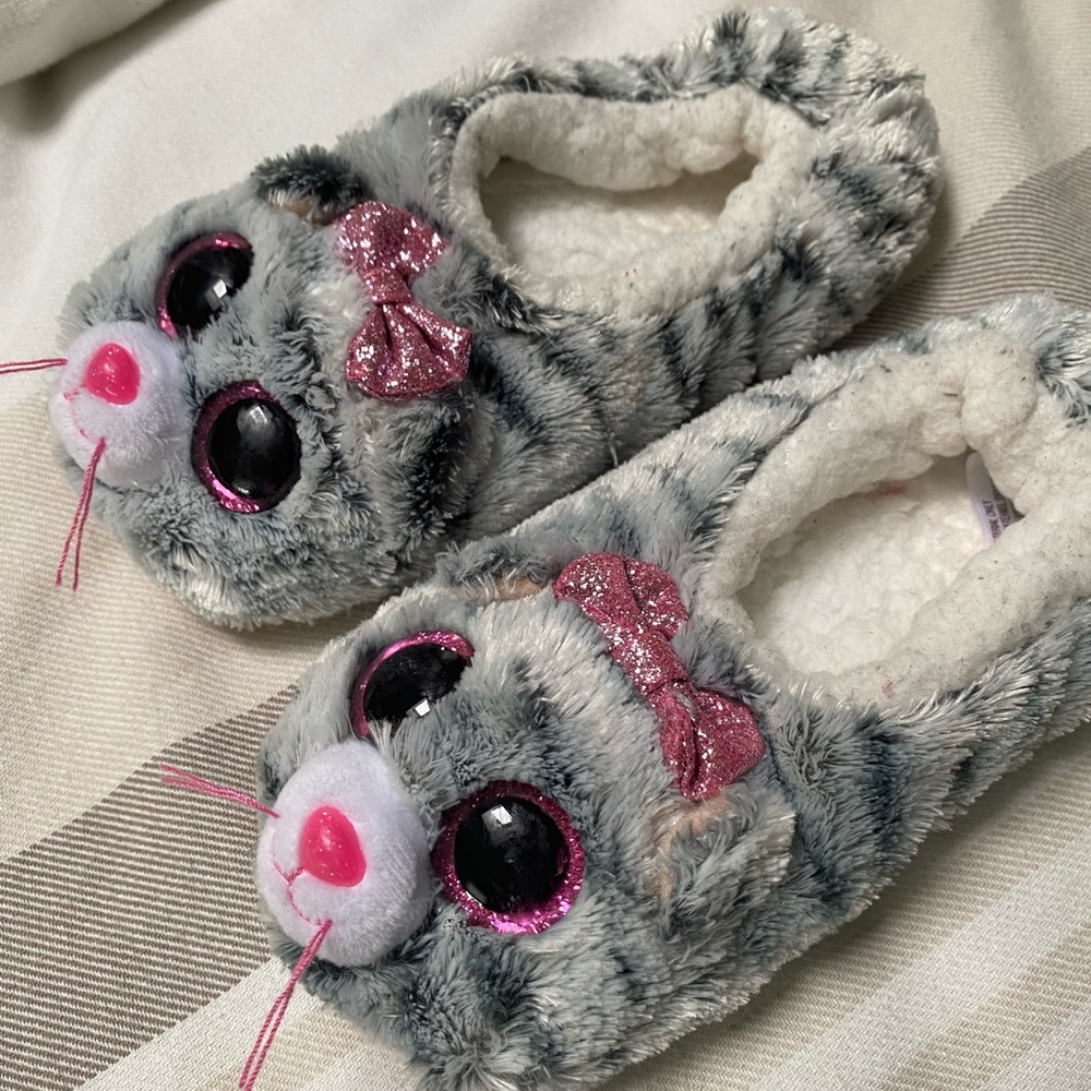 TY slippers size 11-13